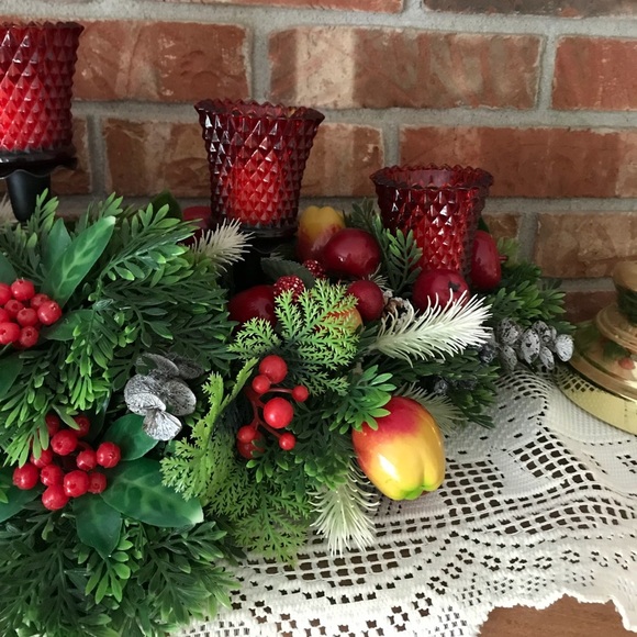 Rare 1970’s Christmas Ruby Glass Candle Centerpiece - Picture 6 of 16